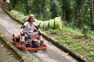 Rodelkarrenfahrt durch den Dschungel von Chiang Mai