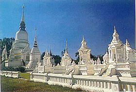 Der Wat Suan Dog Tempel in Chiang Mai, Thailand