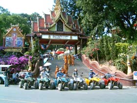 Atv tour - Doi Suthep Tempel, Chiang Mai, Thailand 