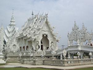 Wat Rong Khun (der weiße Tempel) in Chiang Rai